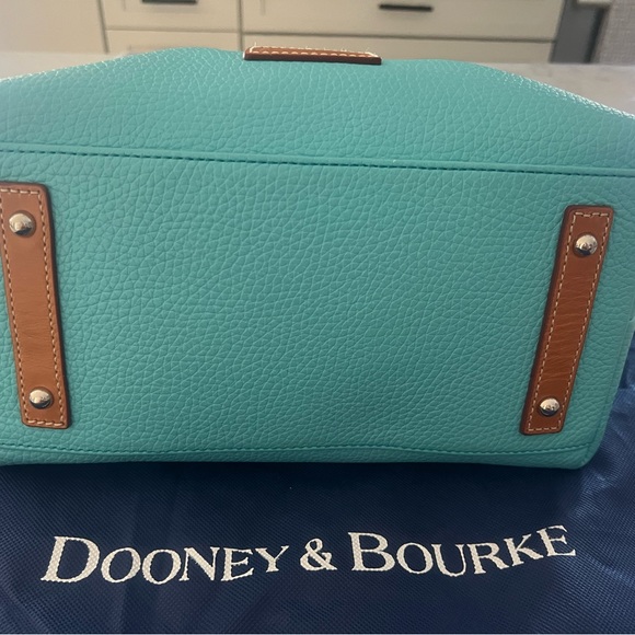 Beautiful bag and wallet. - Picture 10 of 13